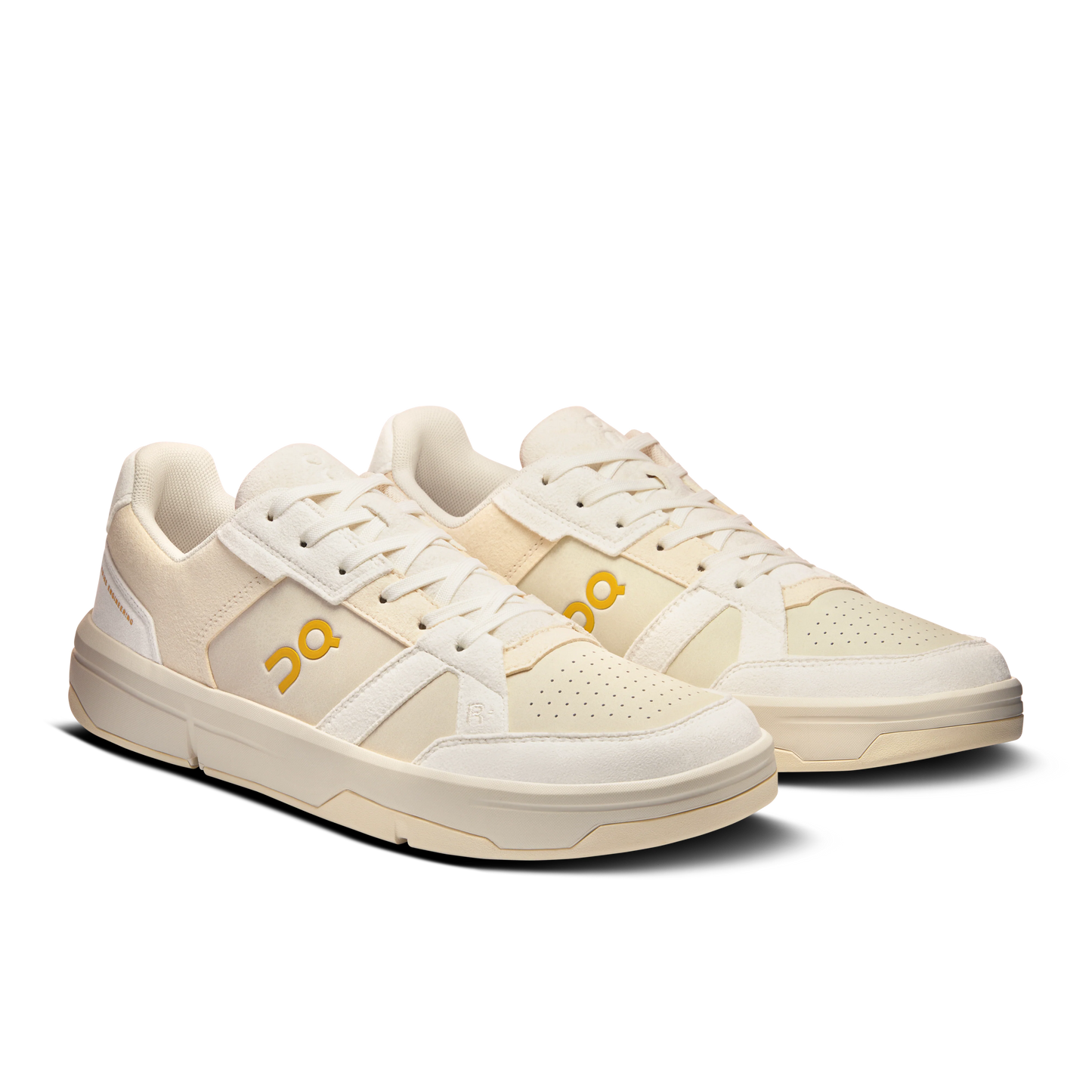 THE ROGER Clubhouse Ace Ivory | Dew