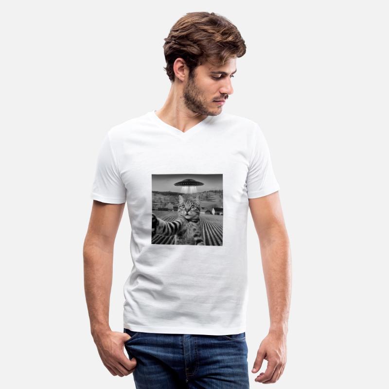 Alien Encounter Cat Selfie UFO