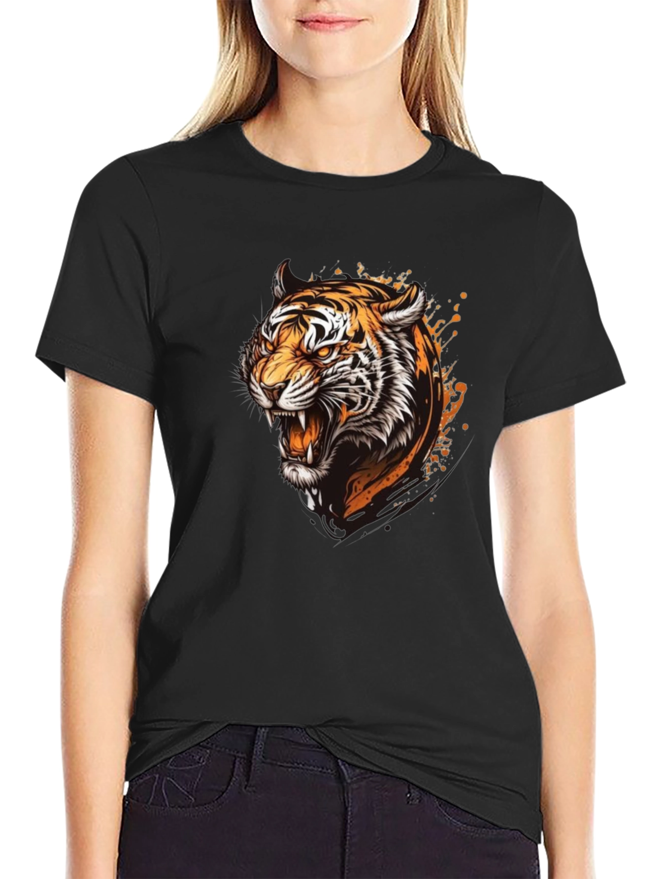 Roaring Tiger Graphic T-Shirt - Black
