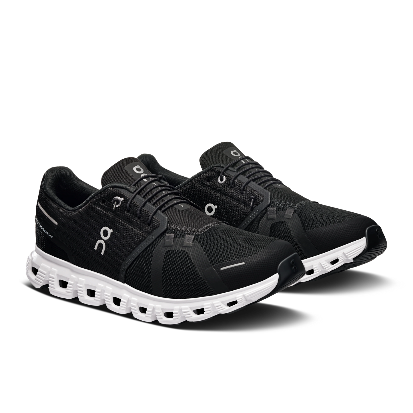 Cloud 6 Black | White