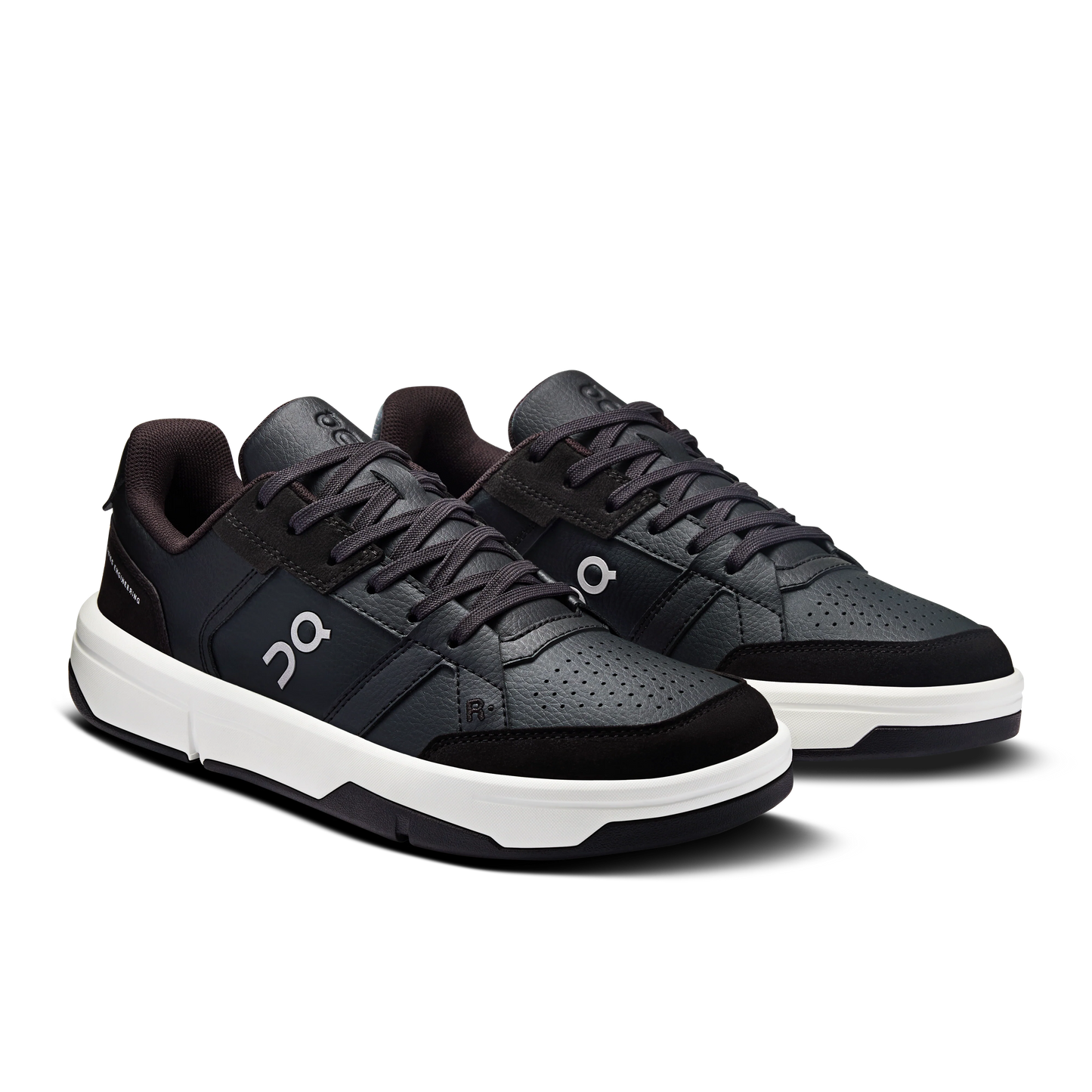 THE ROGER Clubhouse Black | White