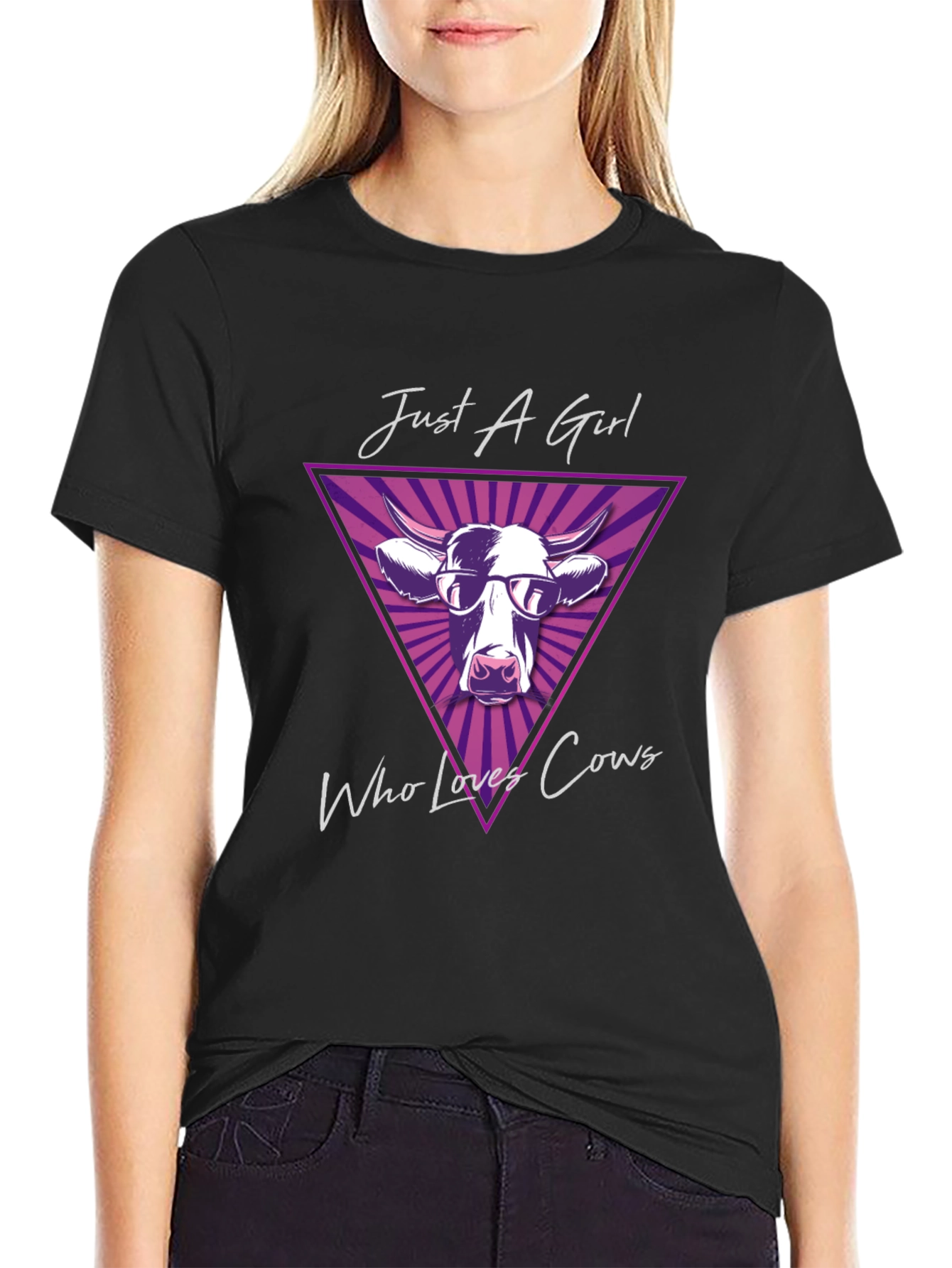Just a Girl Who Loves Cows Graphic T-Shirt