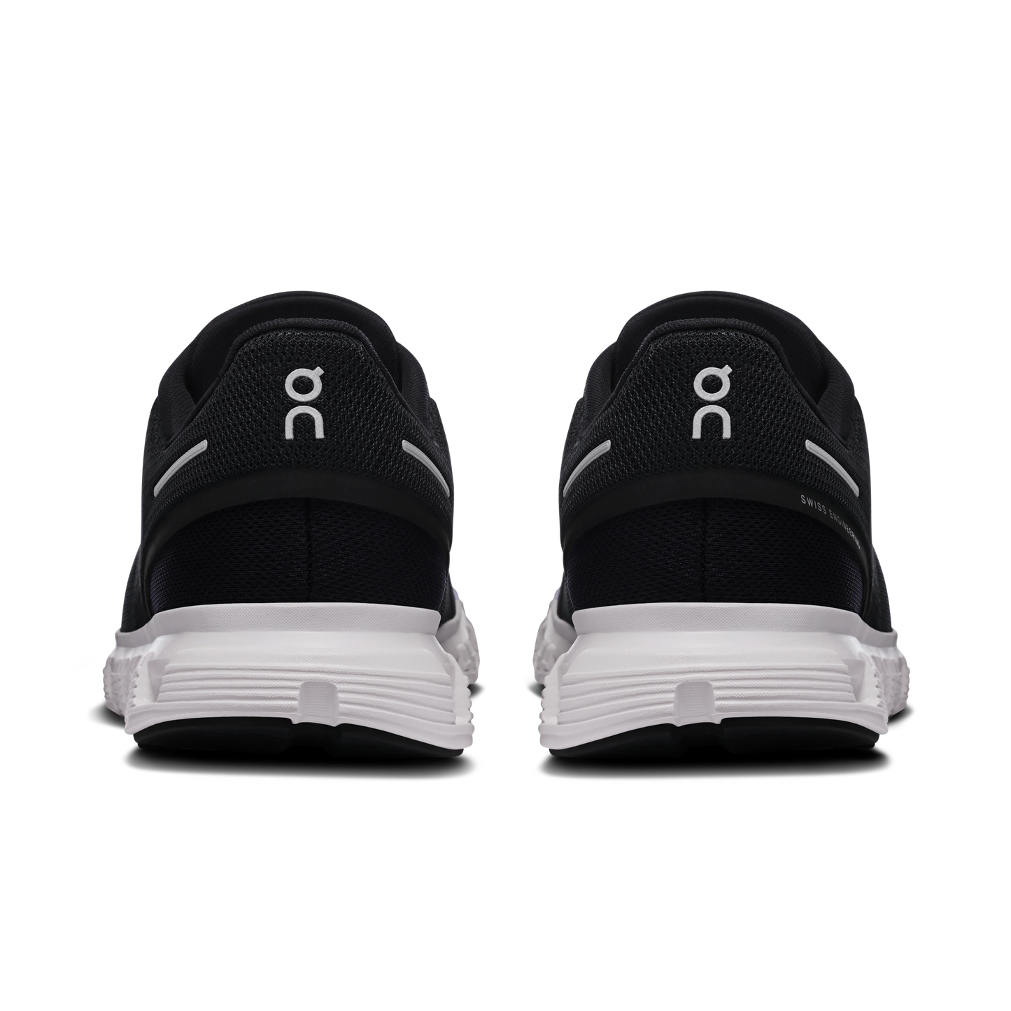 Cloud 6 Wide Black | White