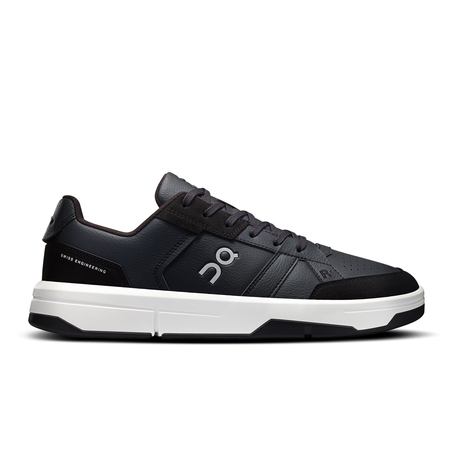THE ROGER Clubhouse Black | White
