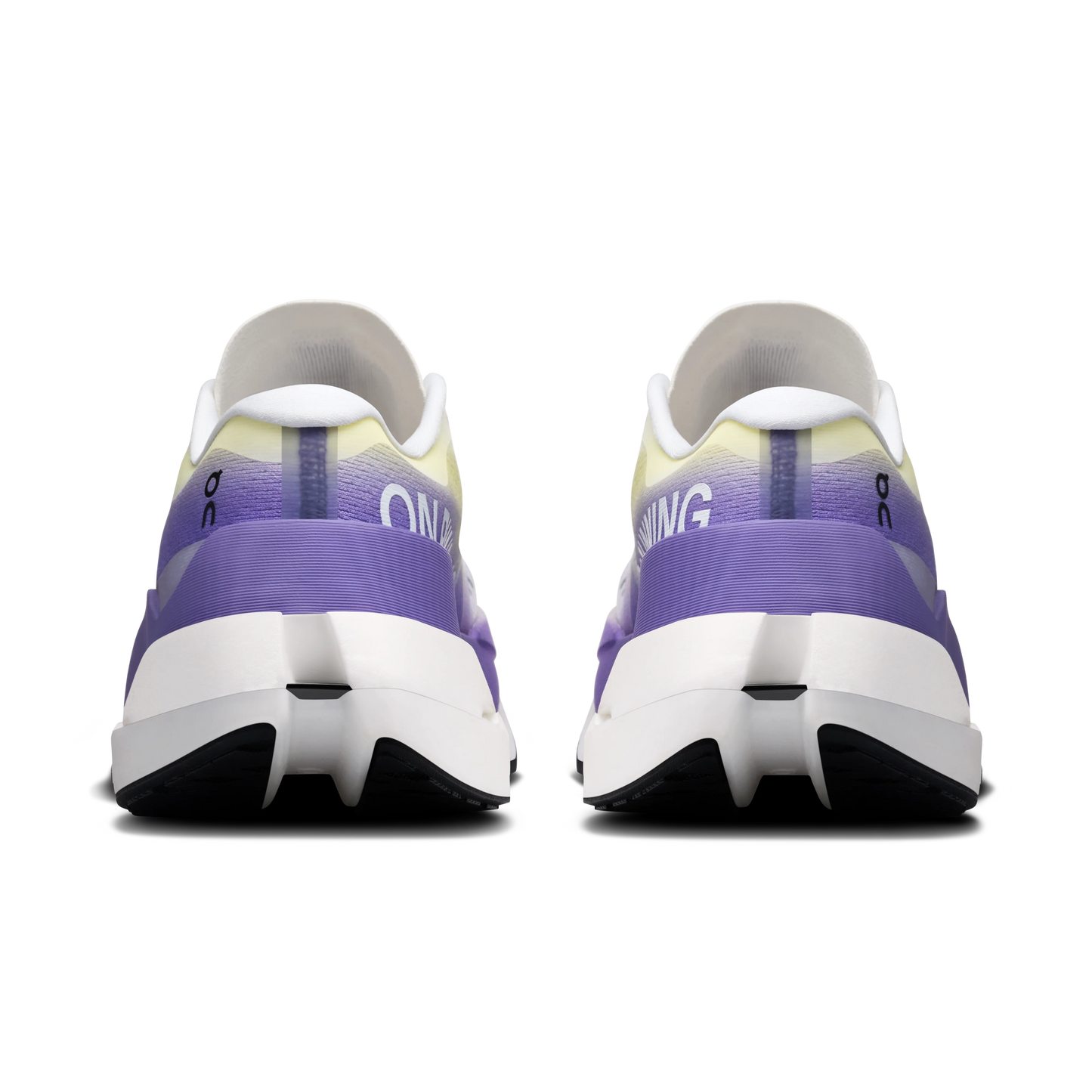Cloudboom Max White | Juniper