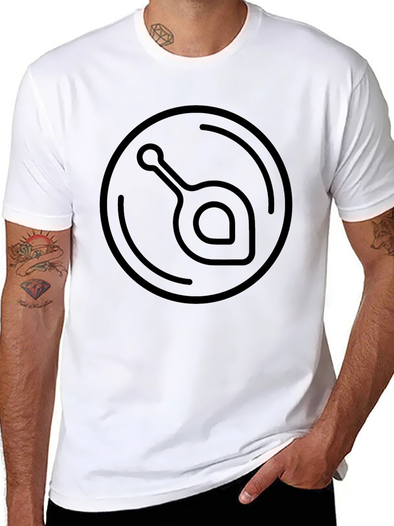 Modern Abstract Graphic Print Black Tee