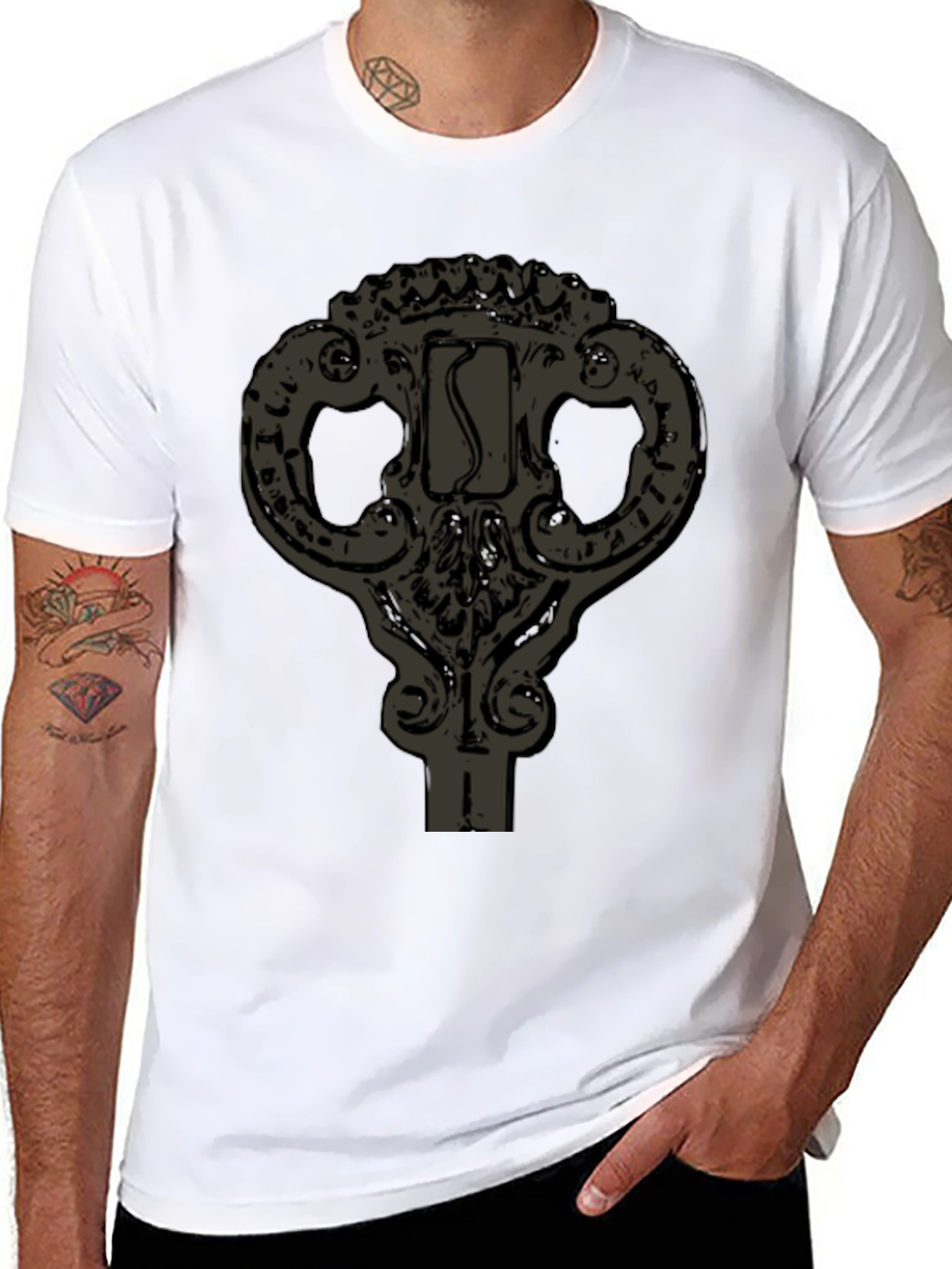 Ornate Key Graphic T-Shirt - Black