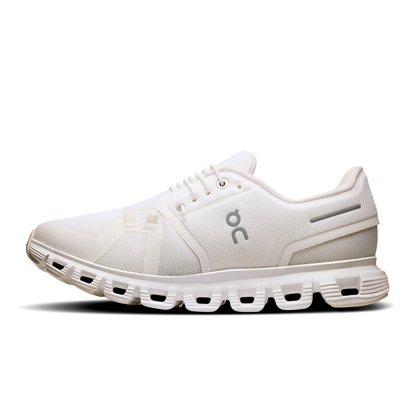 Cloud 6 Wide White | White