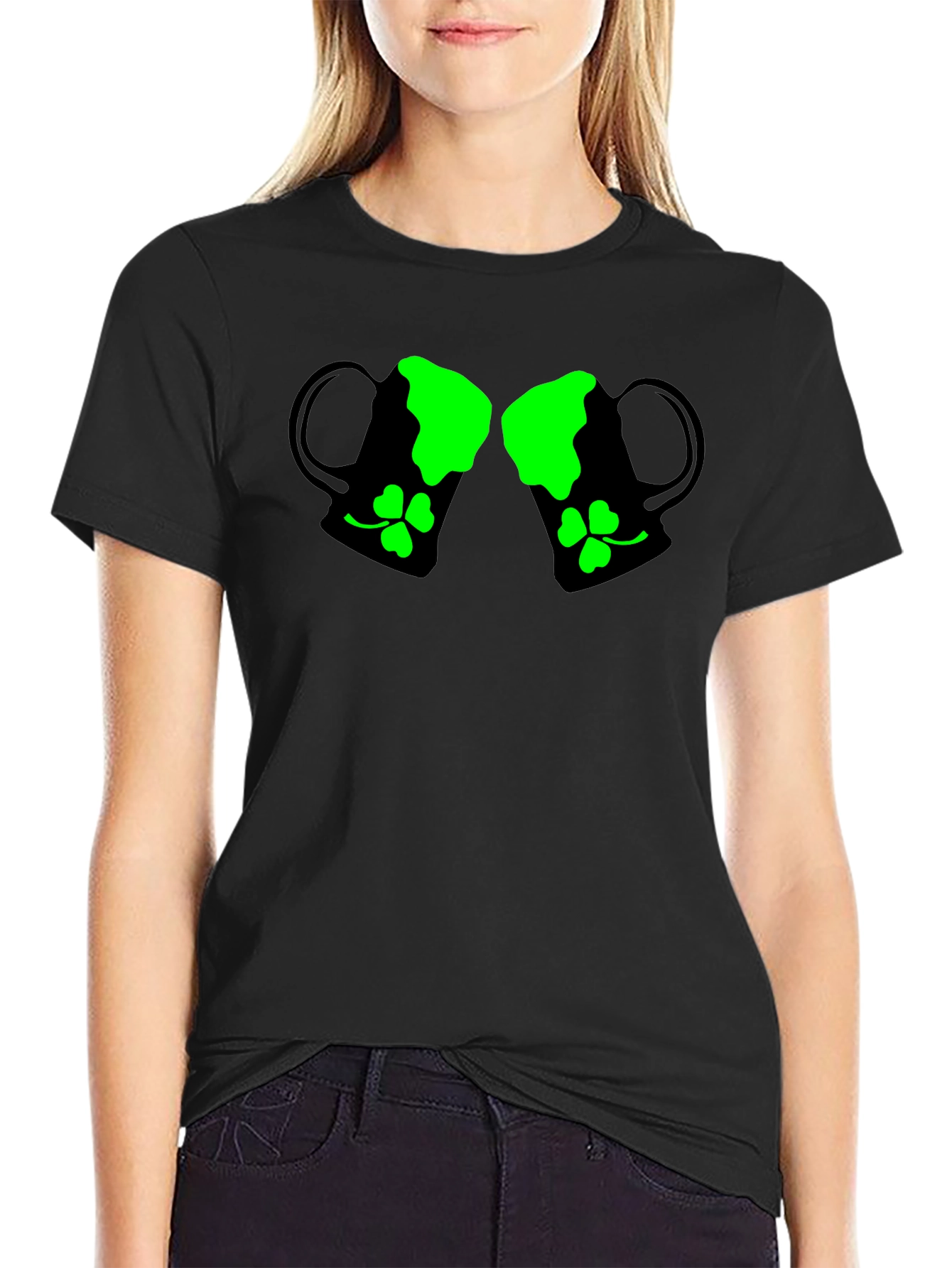 St. Patricks Day Beer Mug Shamrock Graphic T-Shirt