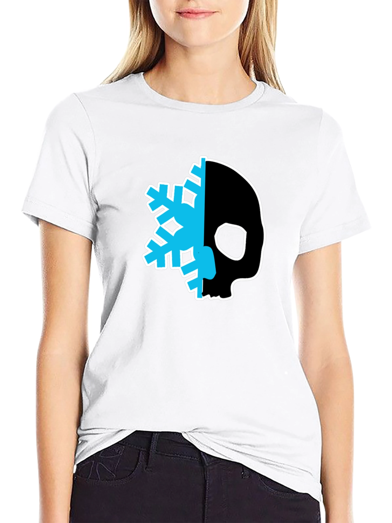 Skull Snowflake Graphic Tee - Cool Black T-Shirt