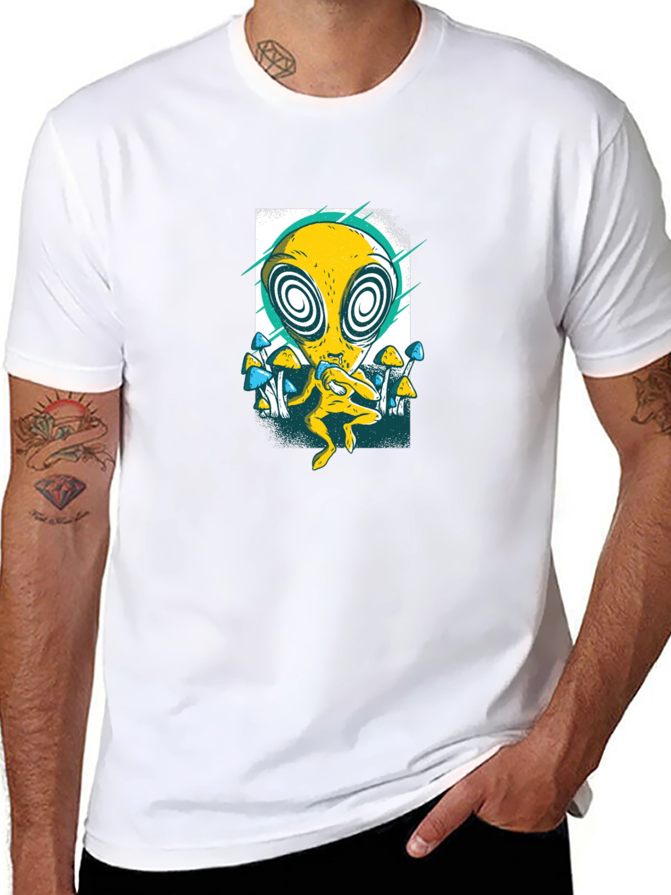 Psychedelic Alien Graphic Tee - Black