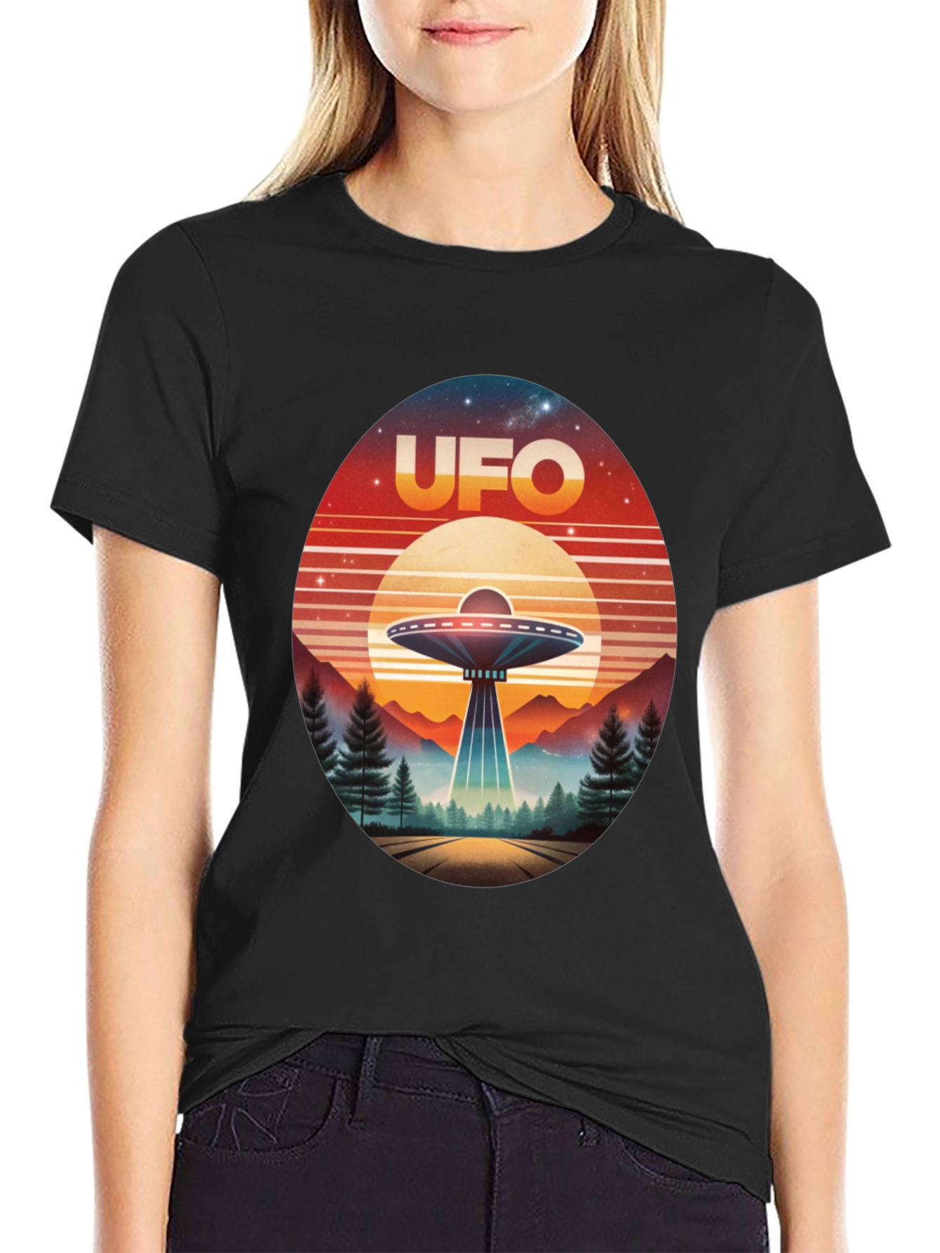 Retro UFO T-Shirt - Sci-Fi Graphic Tee