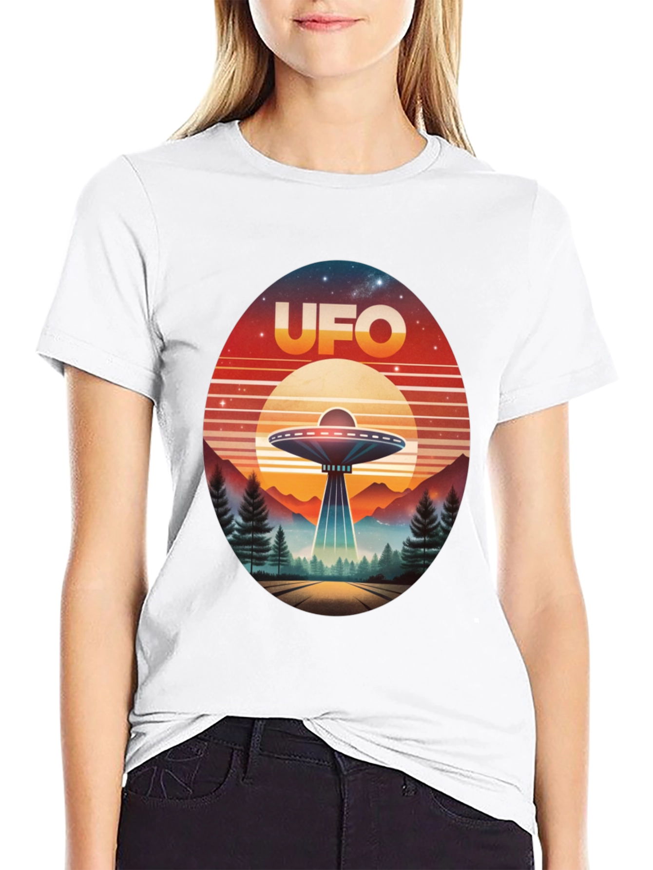Retro UFO T-Shirt - Sci-Fi Graphic Tee