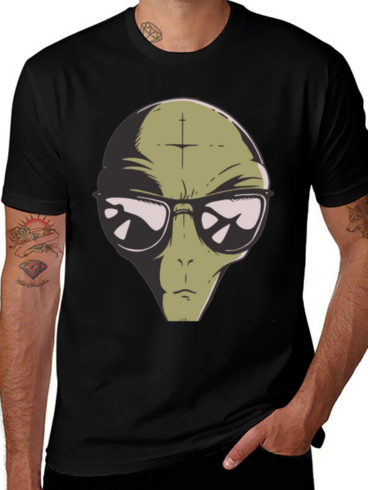 Alien Graphic Print T-Shirt - Cool Casual Tee