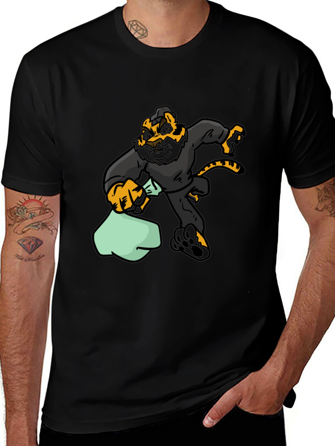 Cartoon Tiger Thief Graphic Tee - Black Cotton T-Shirt