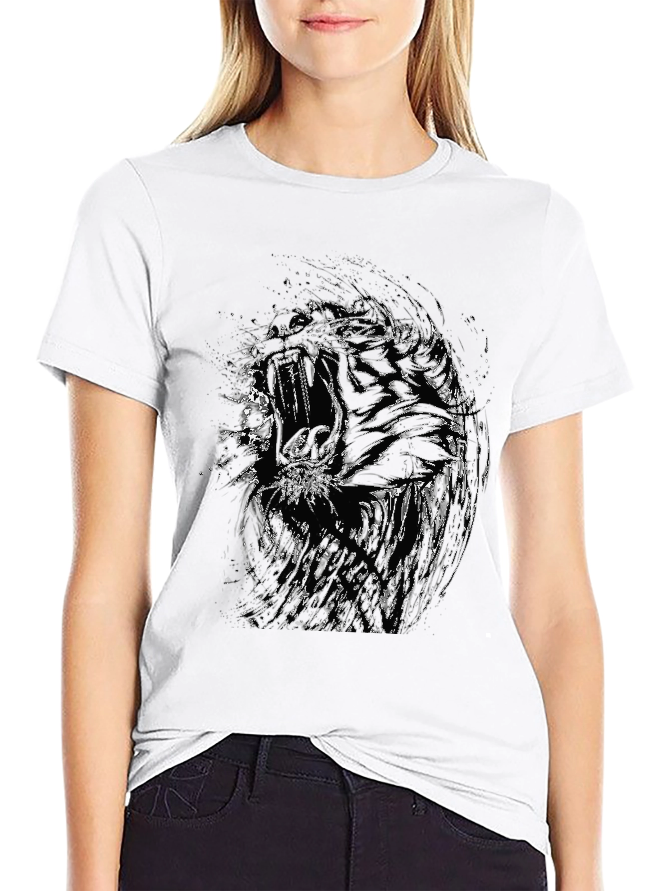 Distressed Tiger Graphic Black Tee
