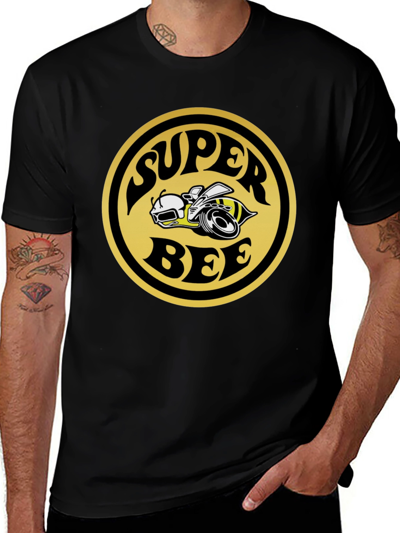 Super Bee Graphic T-Shirt - Black