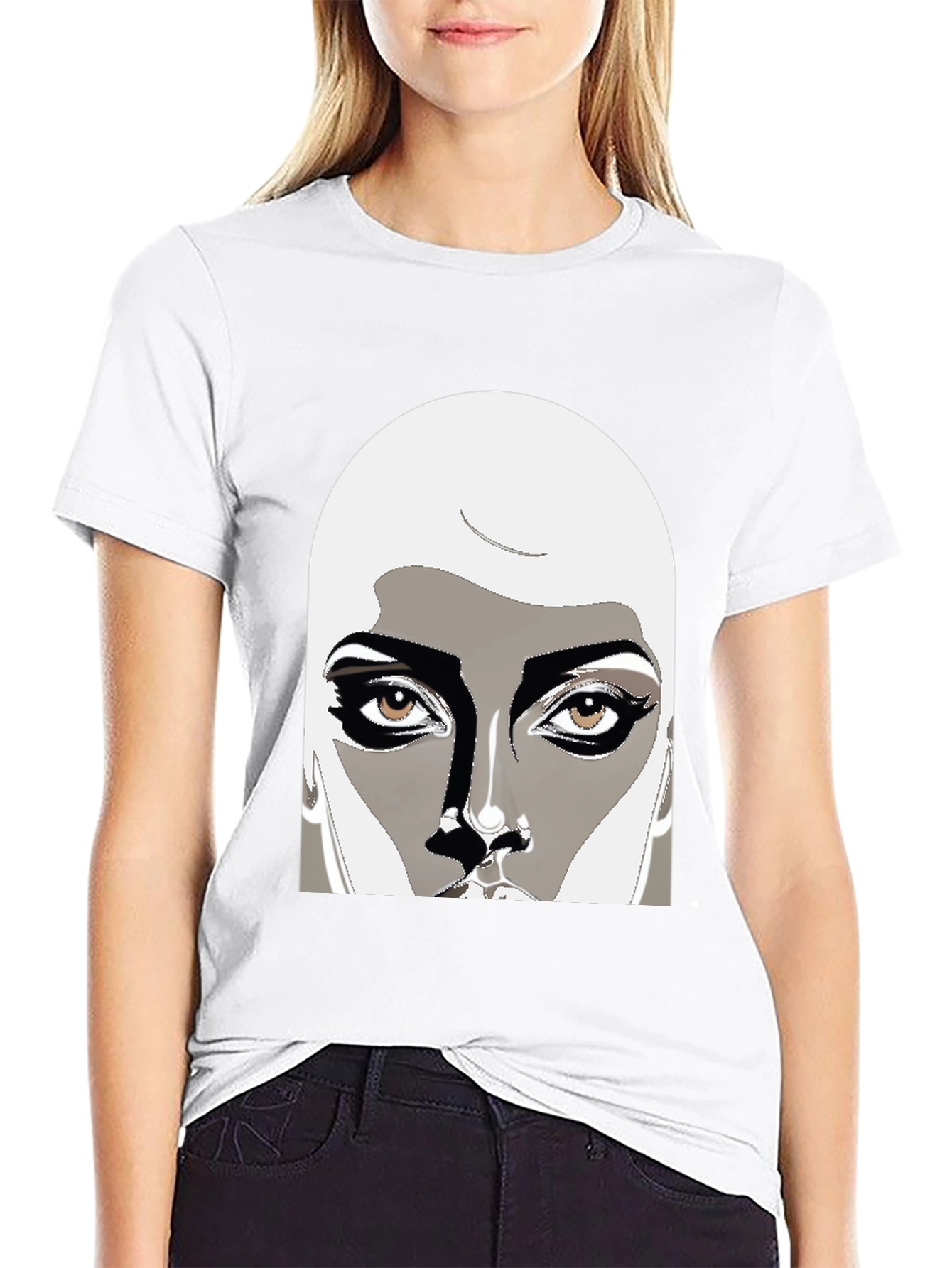 Unique Graphic Tee: Stylish Face Design