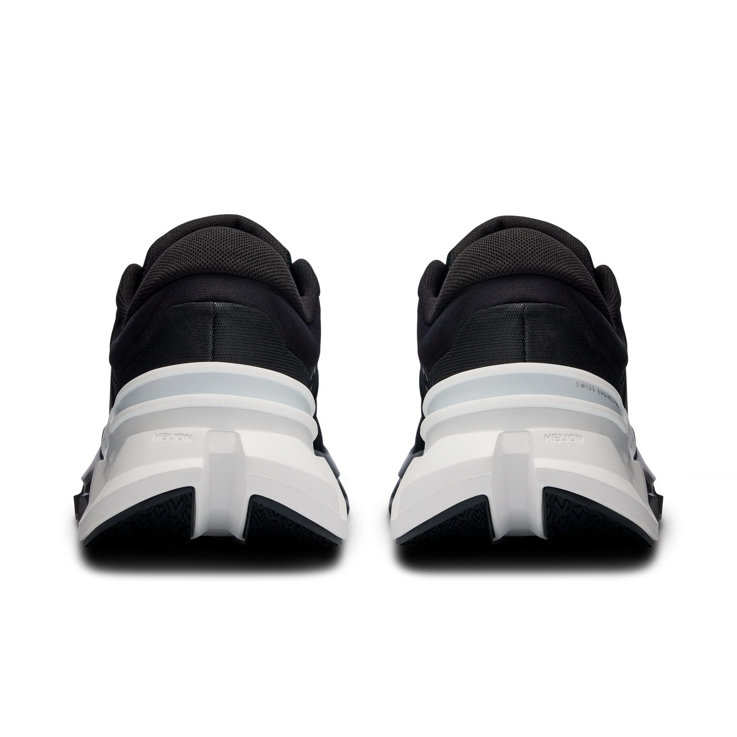 Cloudflyer 5 Black | White