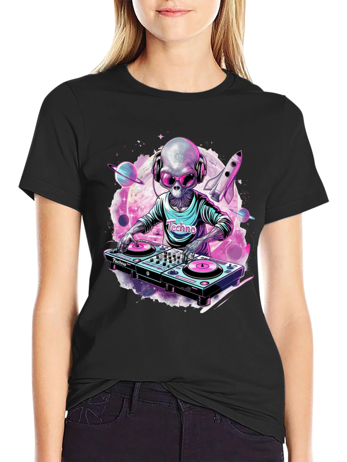 Techno Alien DJ Graphic T-Shirt