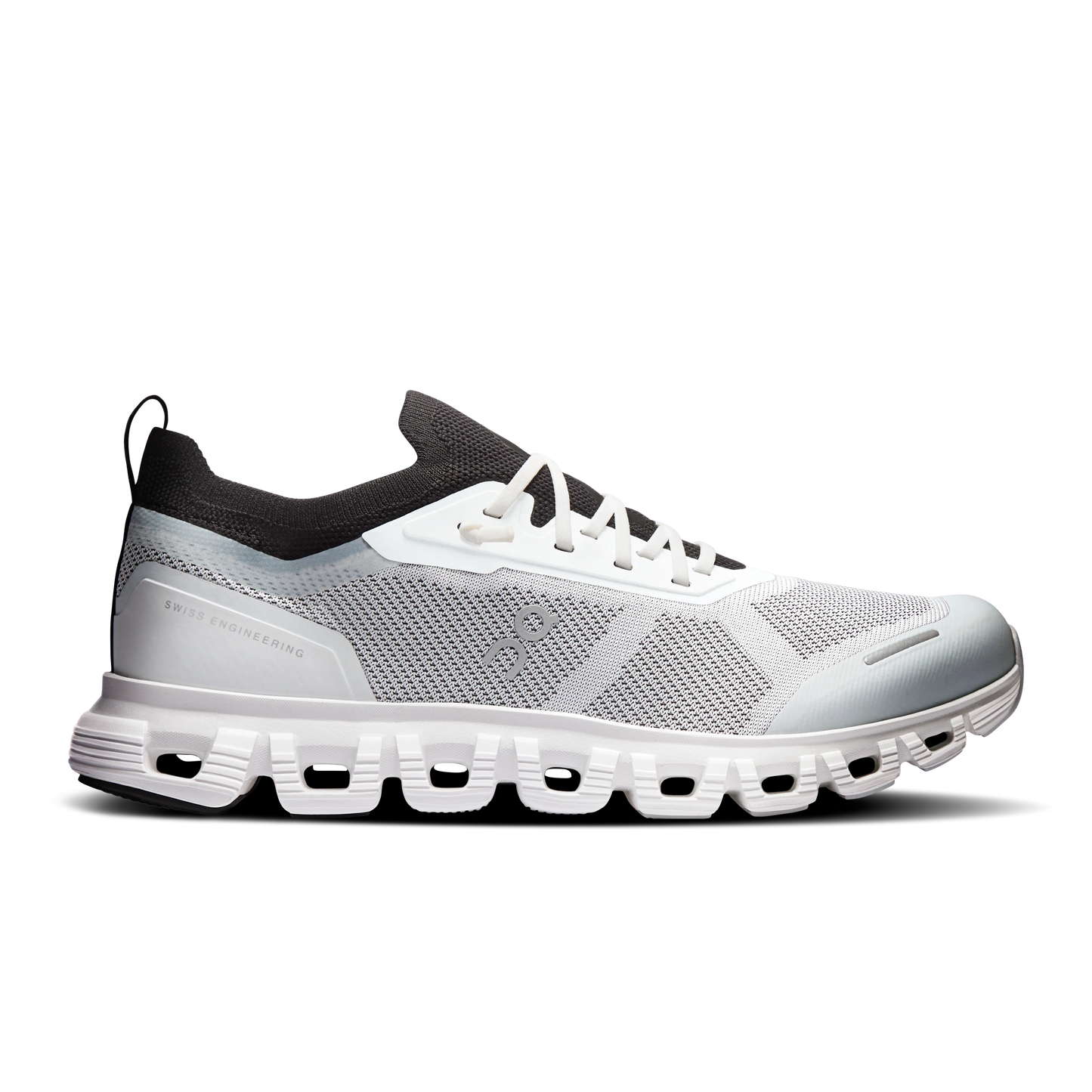 Cloud 6 Versa White | Black