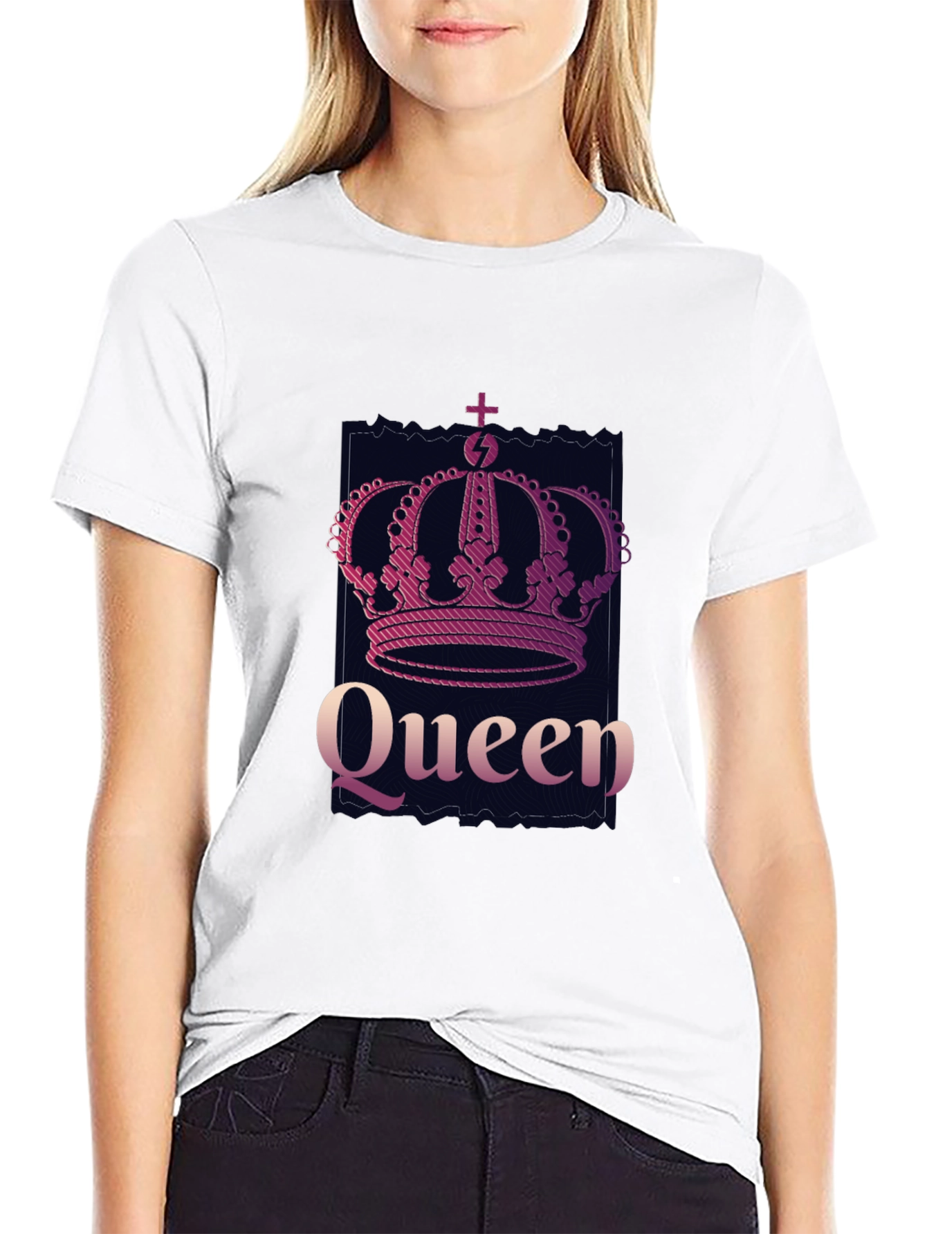 Queen Crown Graphic Tee - Stylish Design