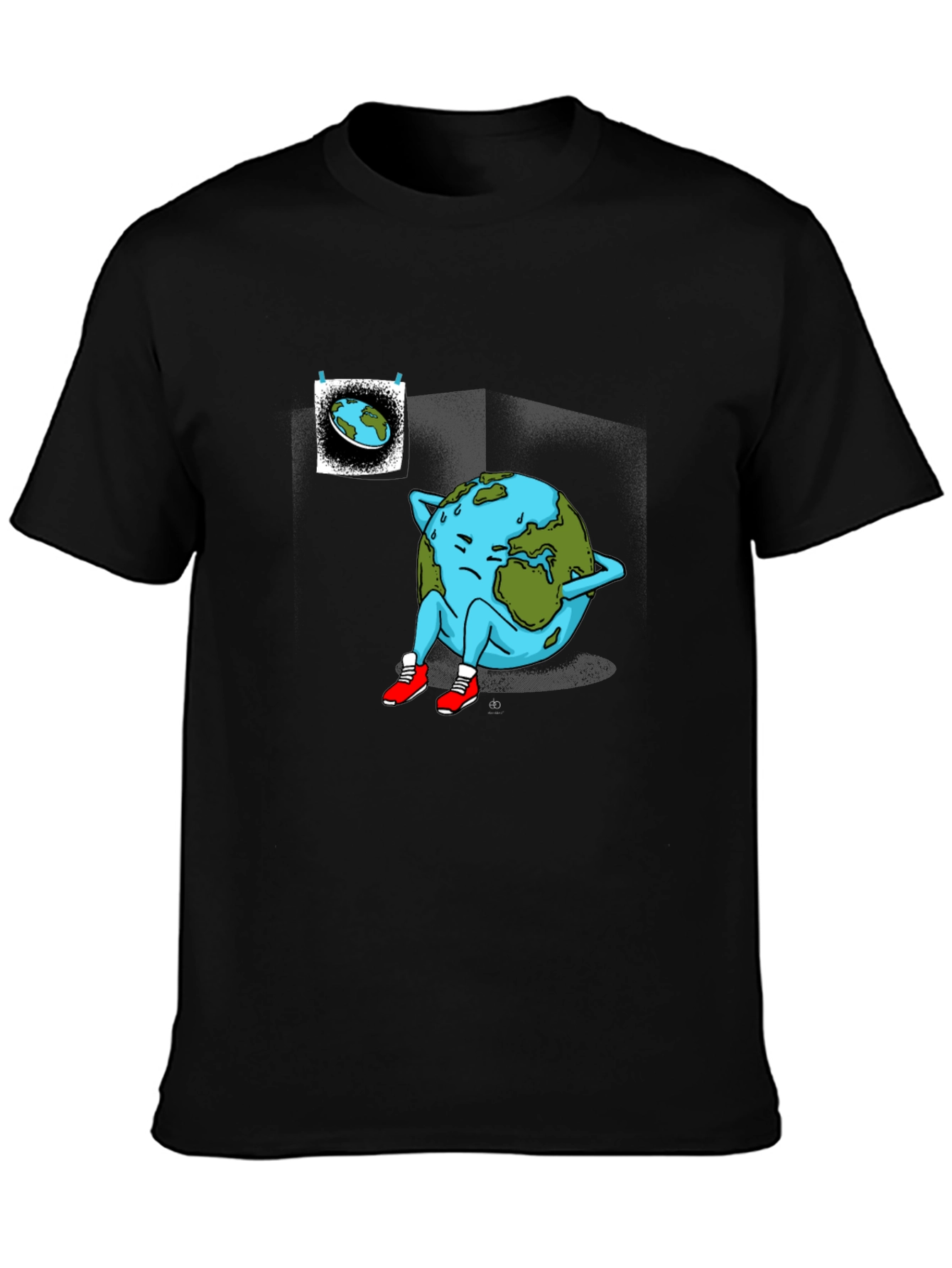 Earth Day Tee - Sad Earth Graphic Novelty T-Shirt