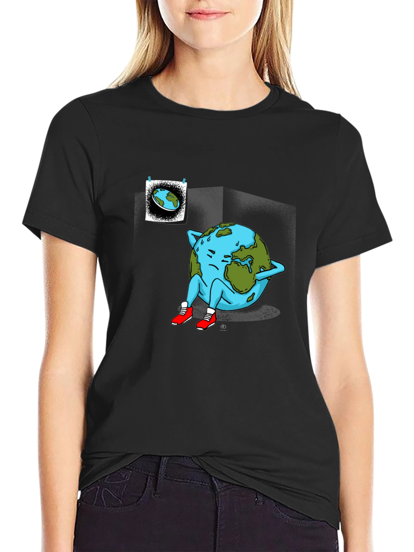 Earth Day Tee - Sad Earth Graphic Novelty T-Shirt