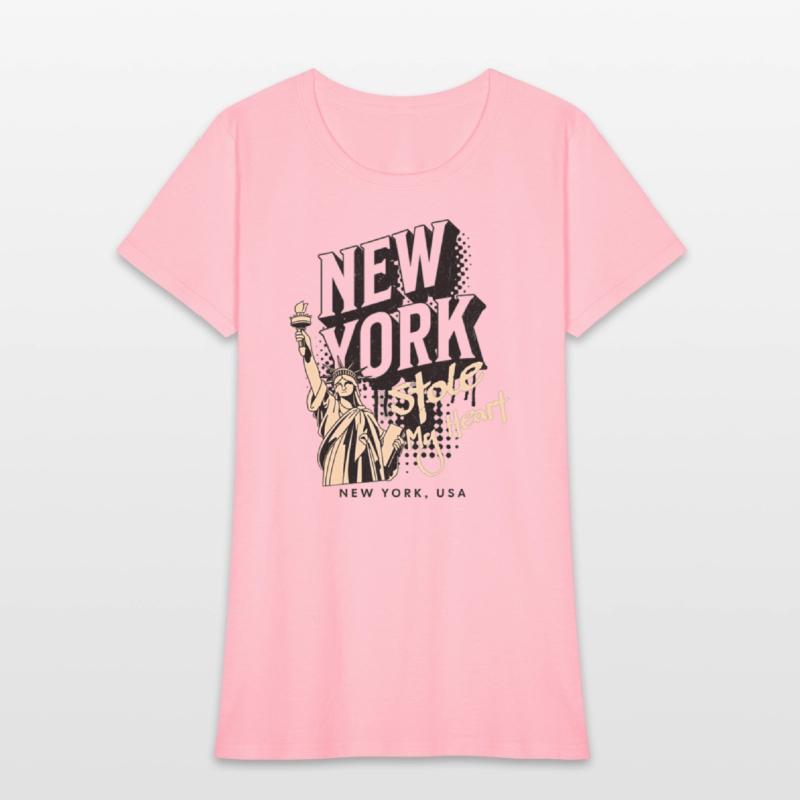 Clothing new york with the statue of liberty