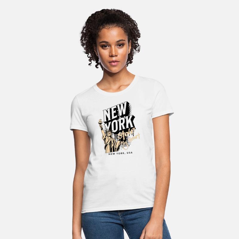 Clothing new york with the statue of liberty