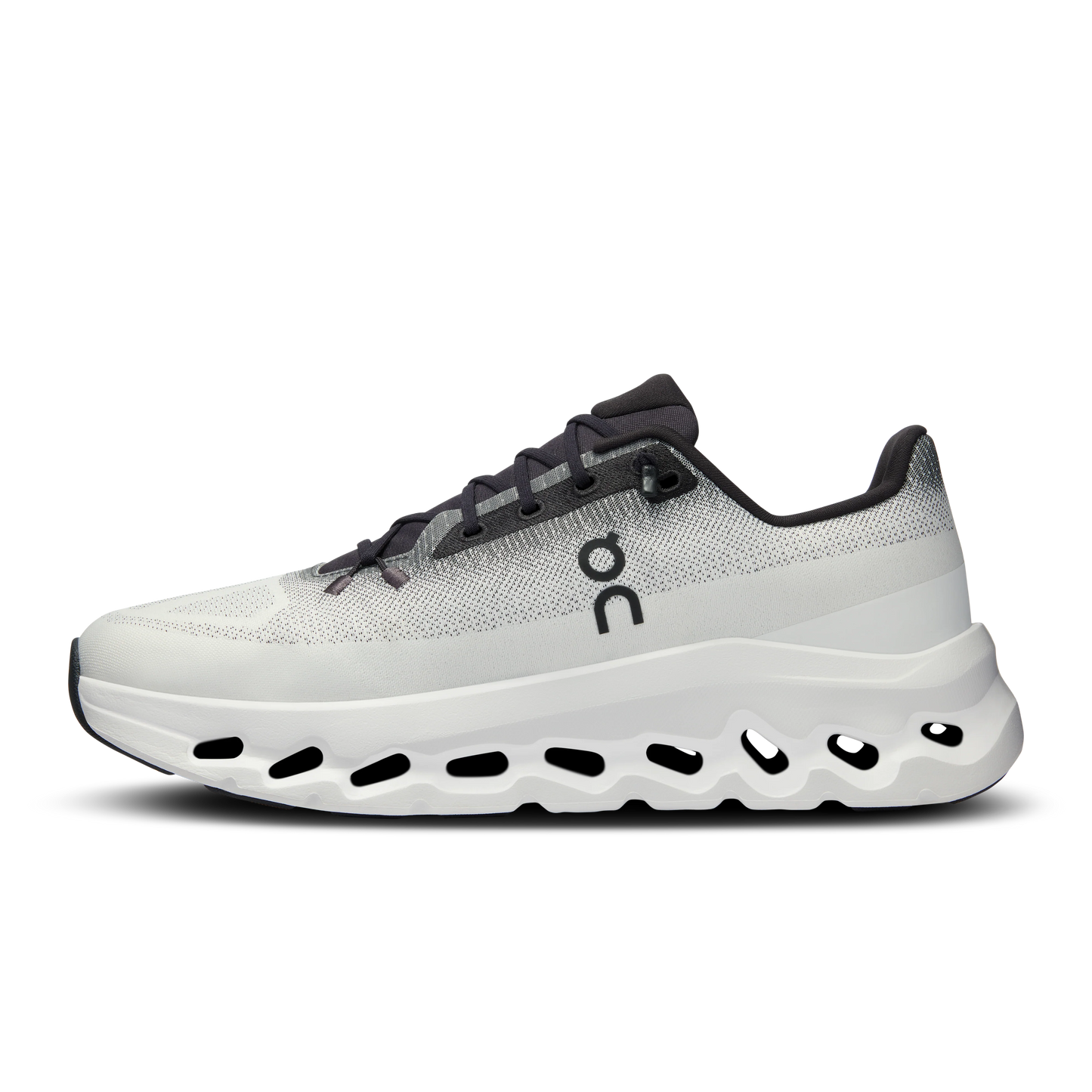 Cloudtilt Black | Ivory