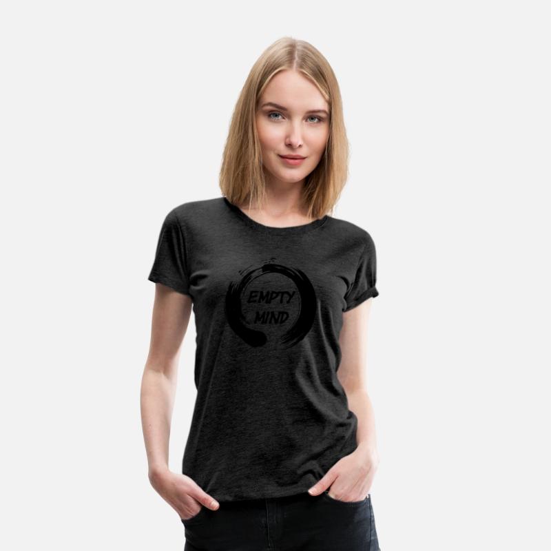 Enso zen circle with text 'empty mind'