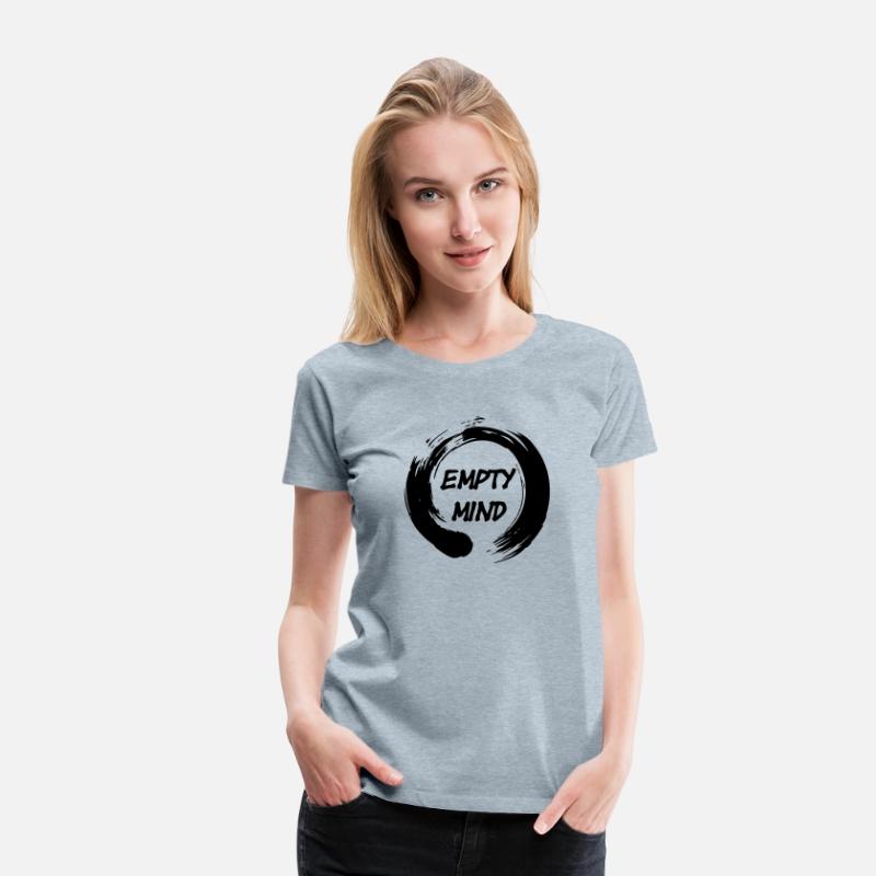 Enso zen circle with text 'empty mind'