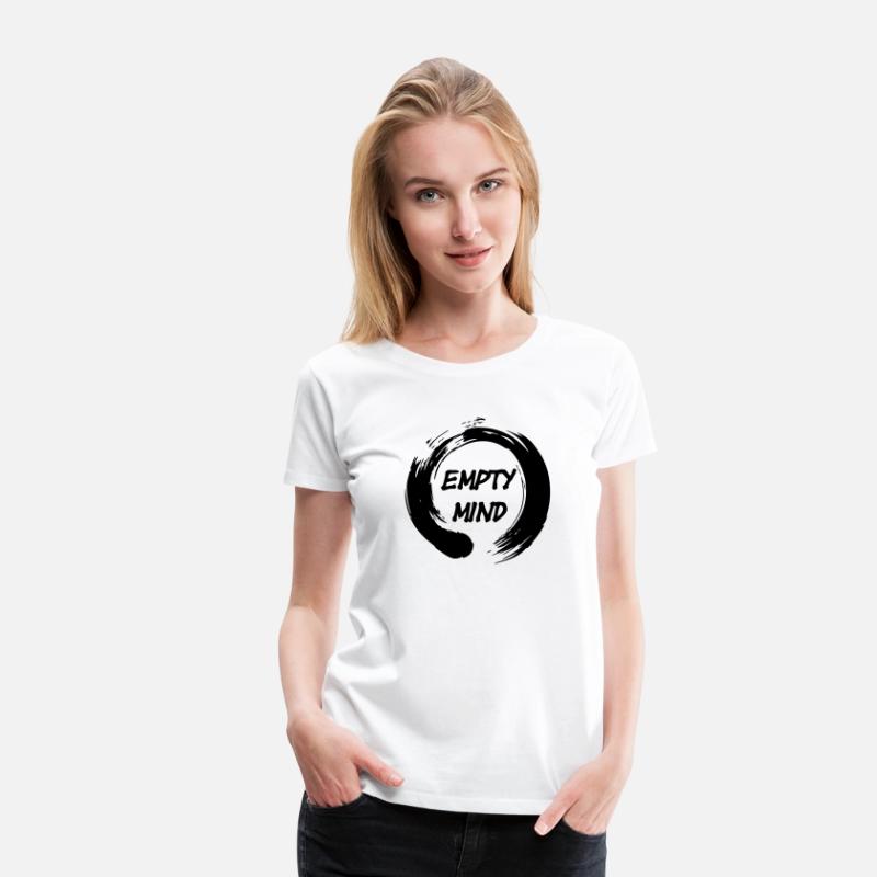 Enso zen circle with text 'empty mind'