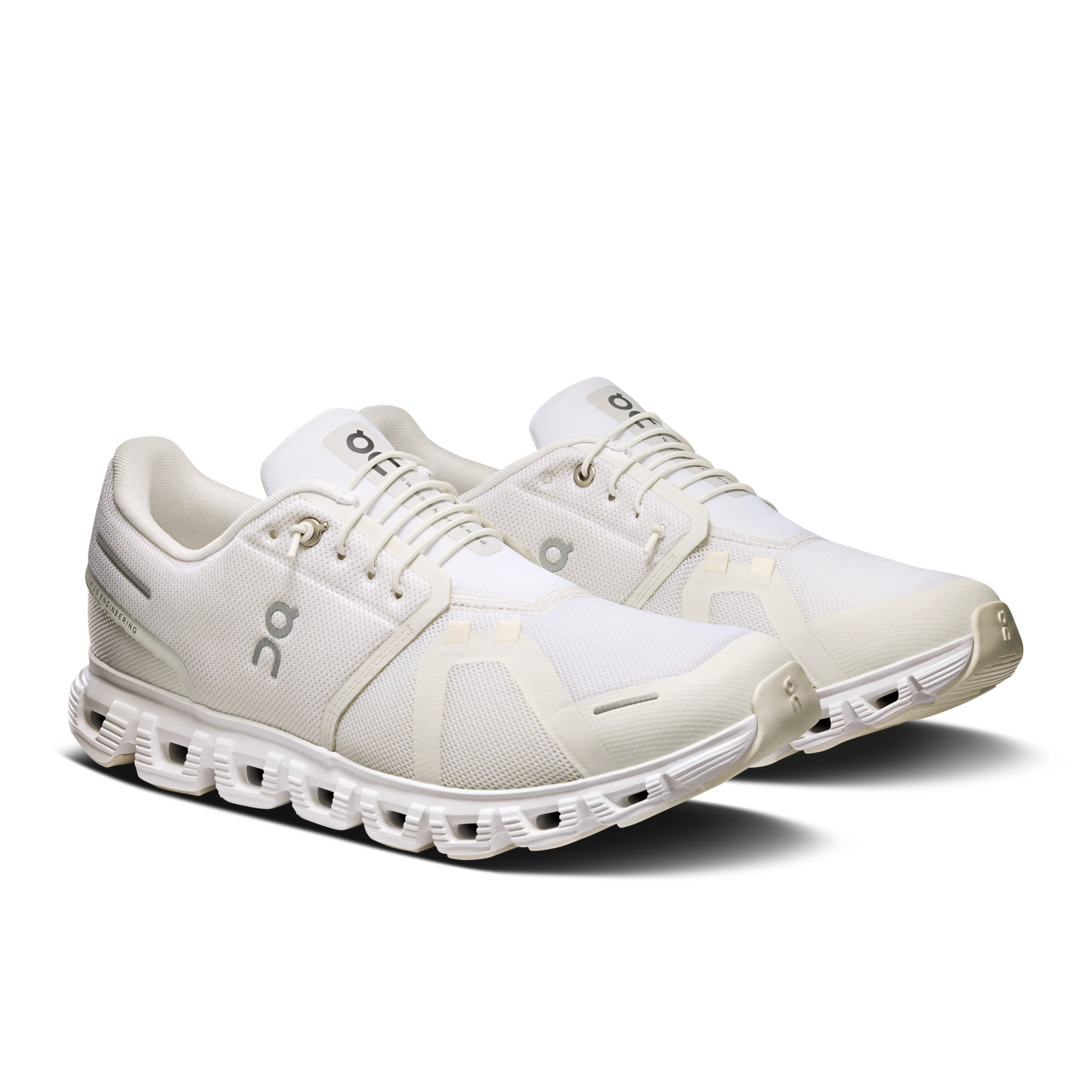 Cloud 6 Wide White | White