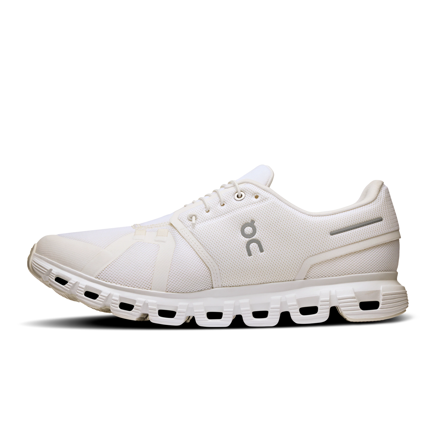 Cloud 6 Wide White | White