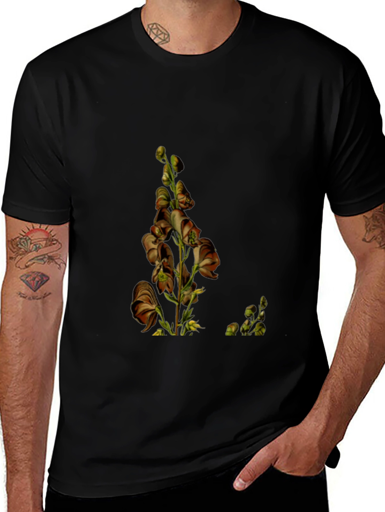 Botanical Print Black Tee