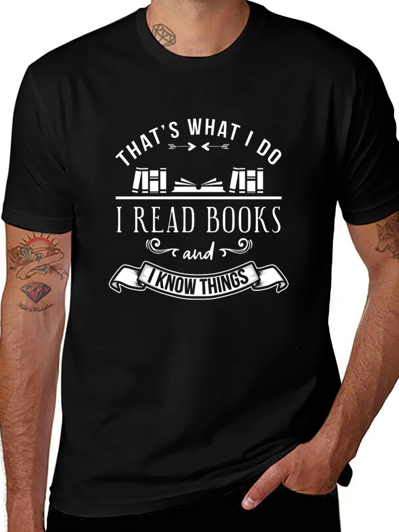 I Read Books T-Shirt - Unisex Black Tee