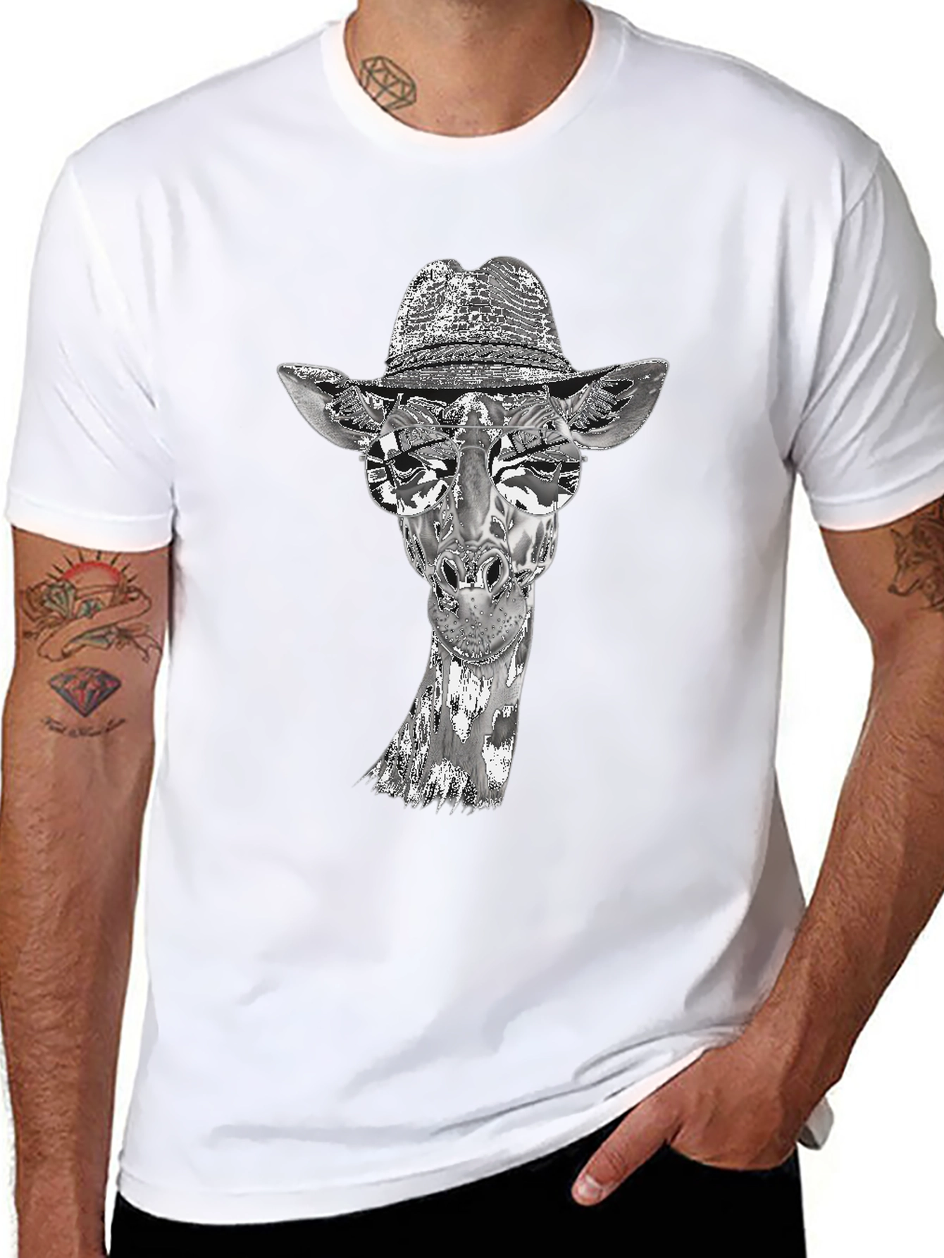 Giraffe Graphic Tee - Cool Animal Design