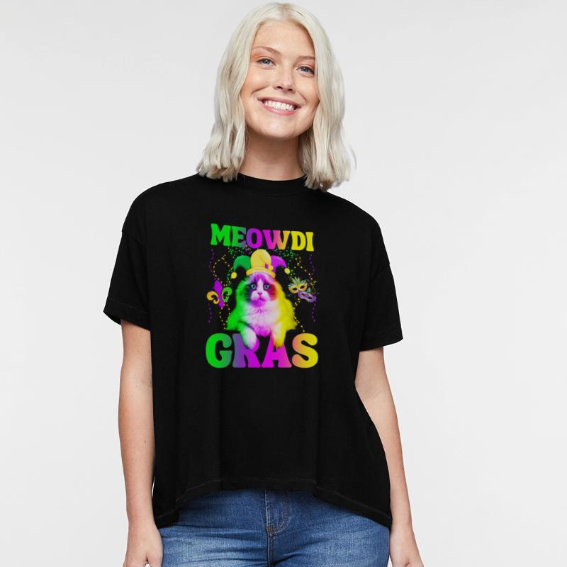 Mardi Gras Cat Jester & Beads Carnival Parade pun