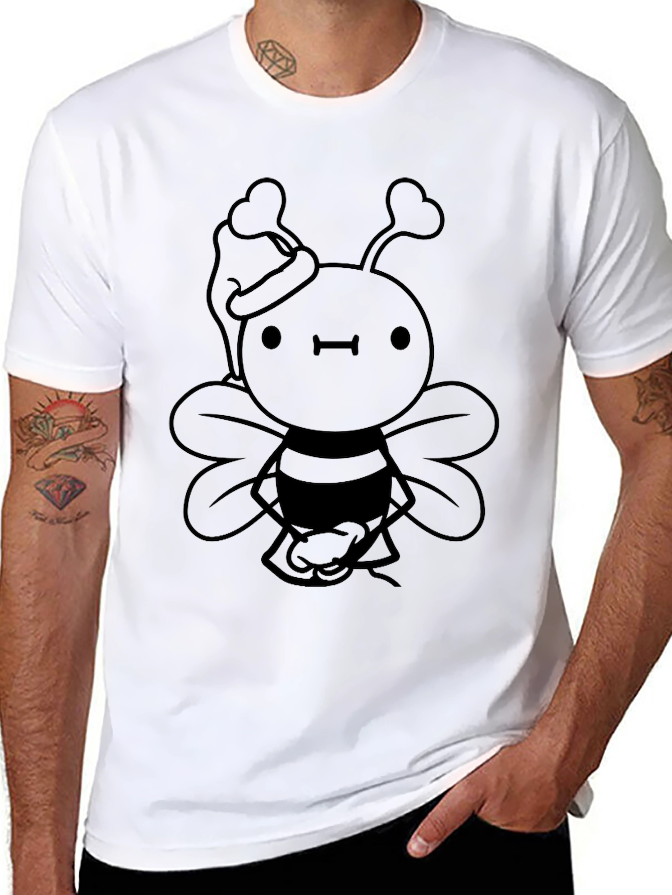 Cute Christmas Bee Graphic Tee