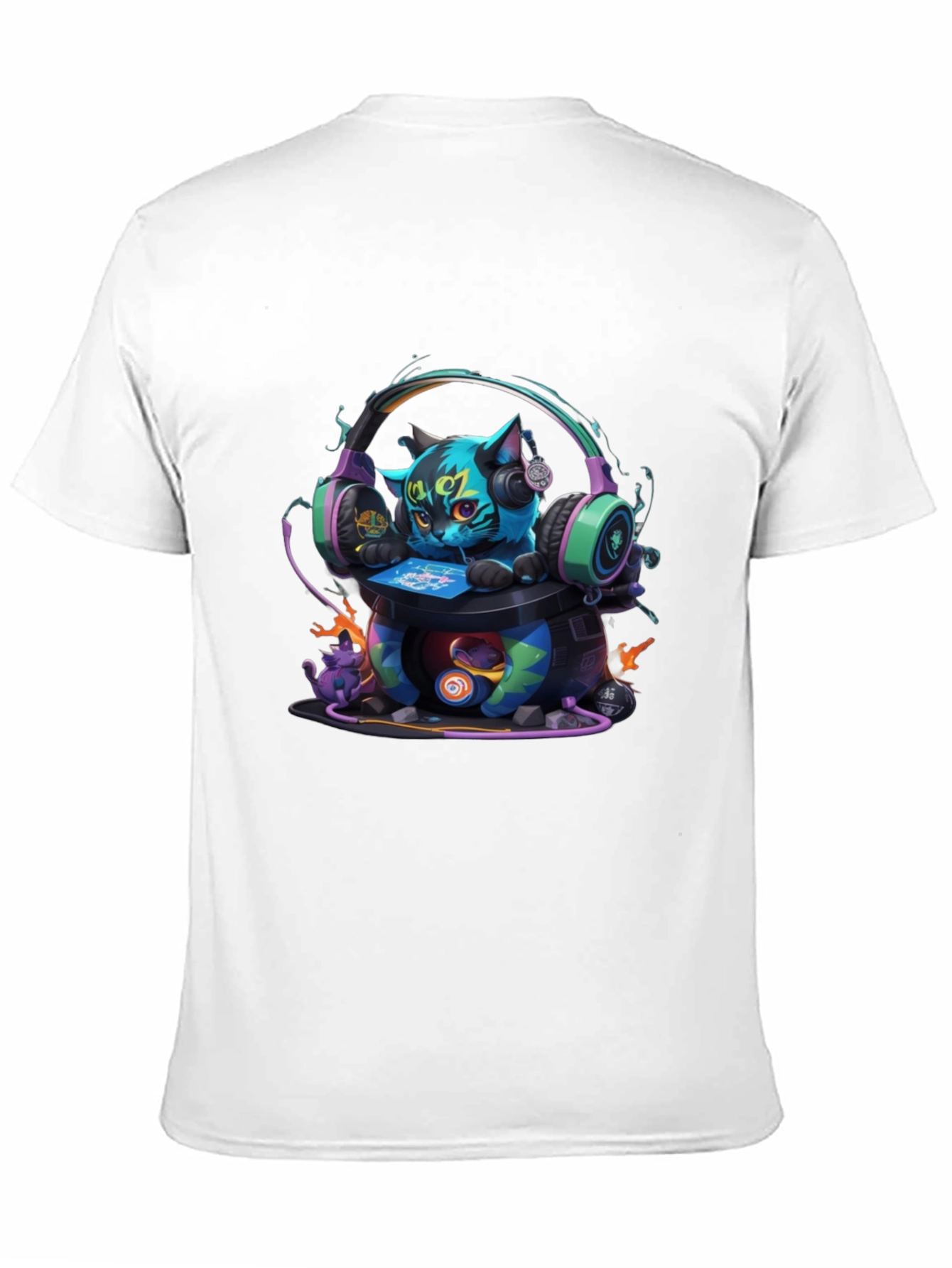 Gamer Cat Graphic T-Shirt - Cool Headphone Design