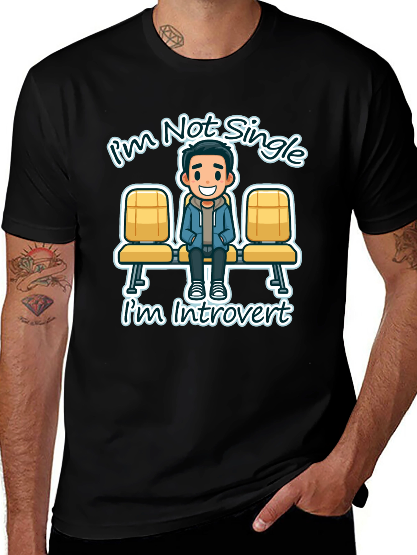 Introvert T-Shirt: Im Not Single