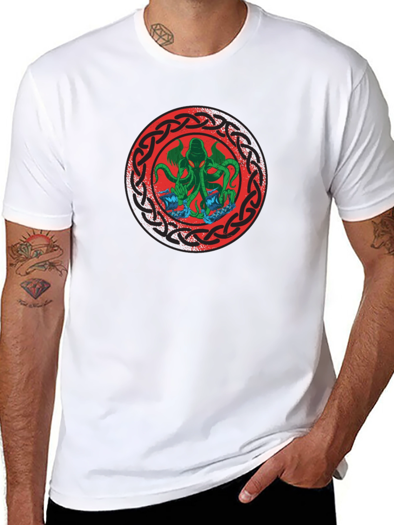 Cthulhu Kraken Celtic Knot Graphic T-Shirt
