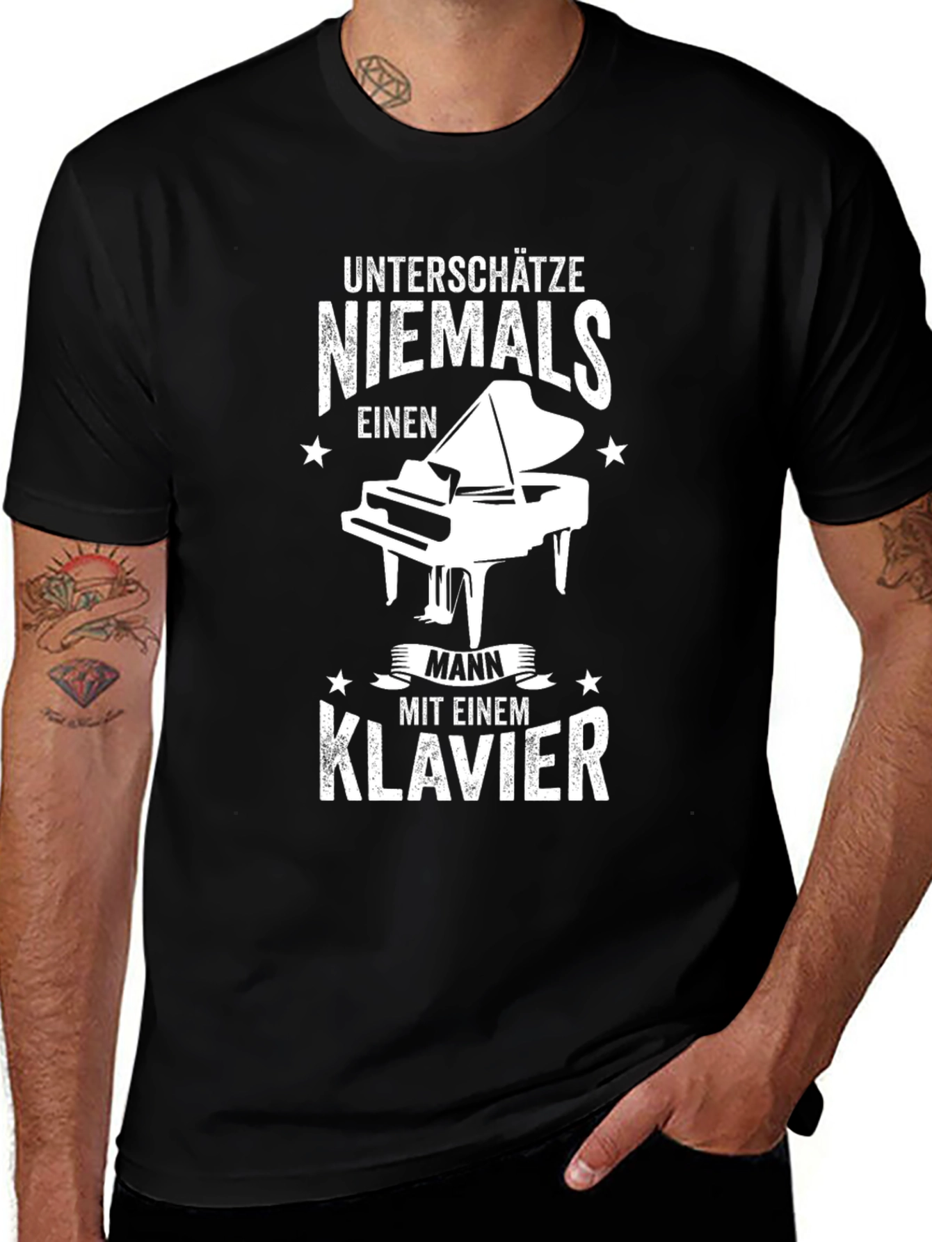 Unterschätze Niemals Klavier T-Shirt