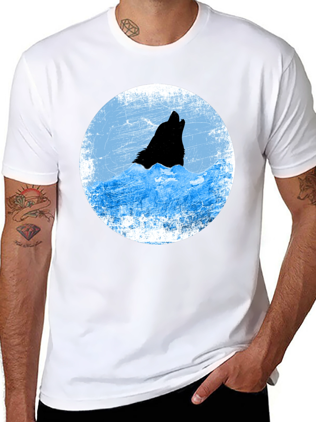 Wolf Howling at Moon Graphic T-Shirt - Black